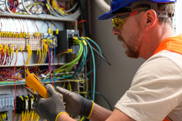 Best Residential Electrician Services  in Benton City, WA